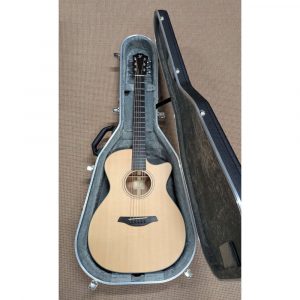 Furch Green OMc-SM Vollmassive Westerngitarre matt mit Cutaway